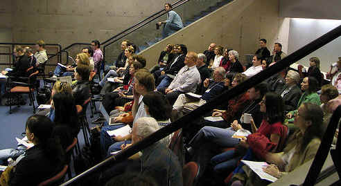 People at Julie Leung's Presentation, photographed by Boris Lamm, 2005-02-19
